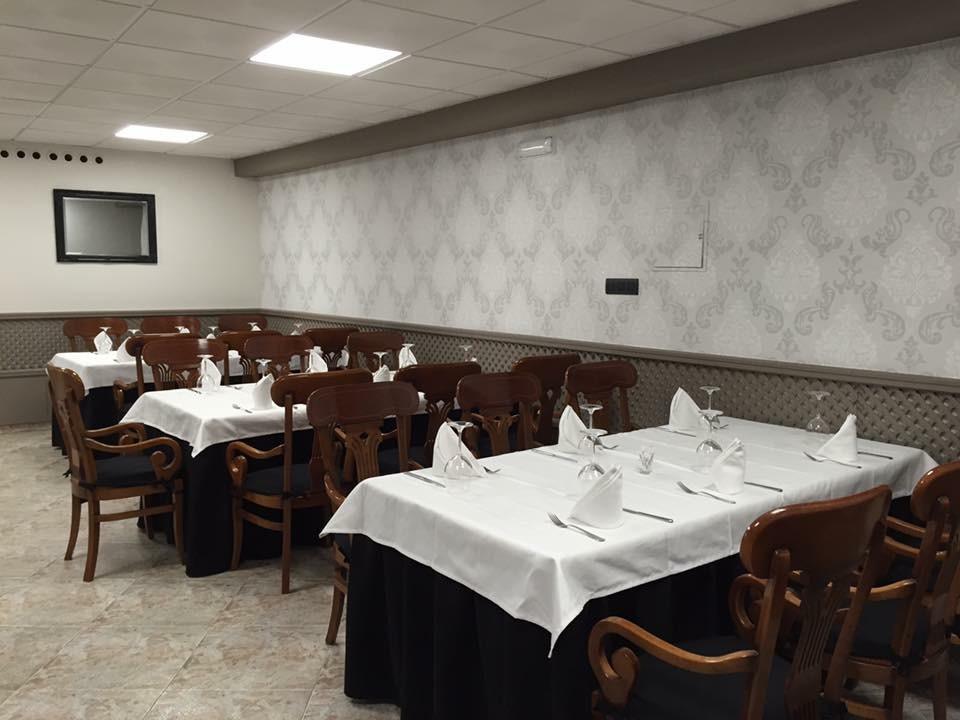 Hotel Restaurante Derby O Carballiño Eksteriør billede