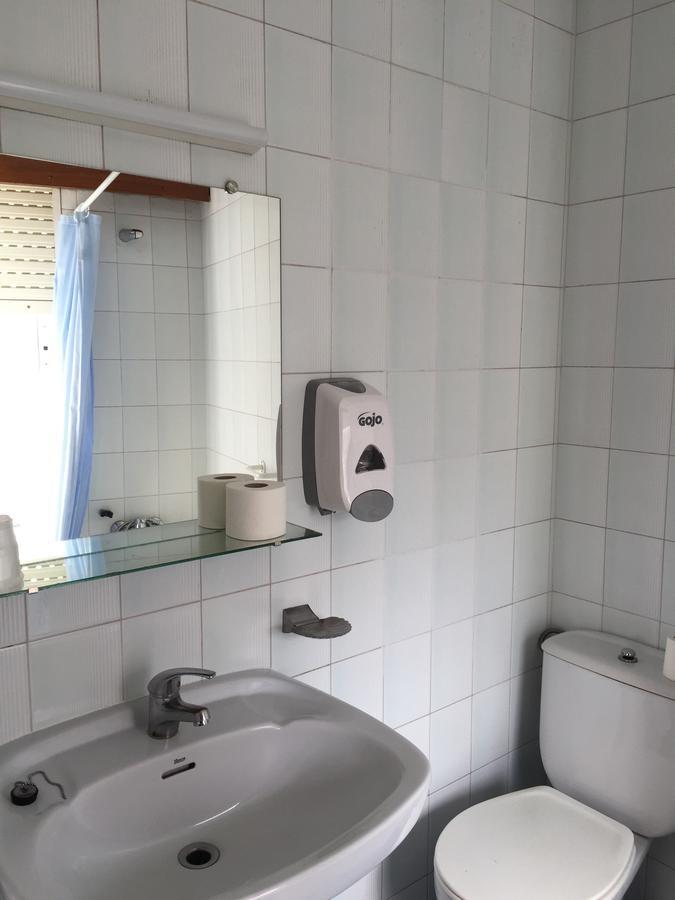 Hotel Restaurante Derby O Carballiño Eksteriør billede